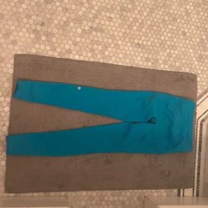 Lululemon blue pants
